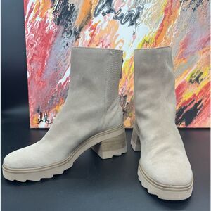 Dolce Vita Martey H2O Boot in Ivory Suede SZ7.5 NWOB
